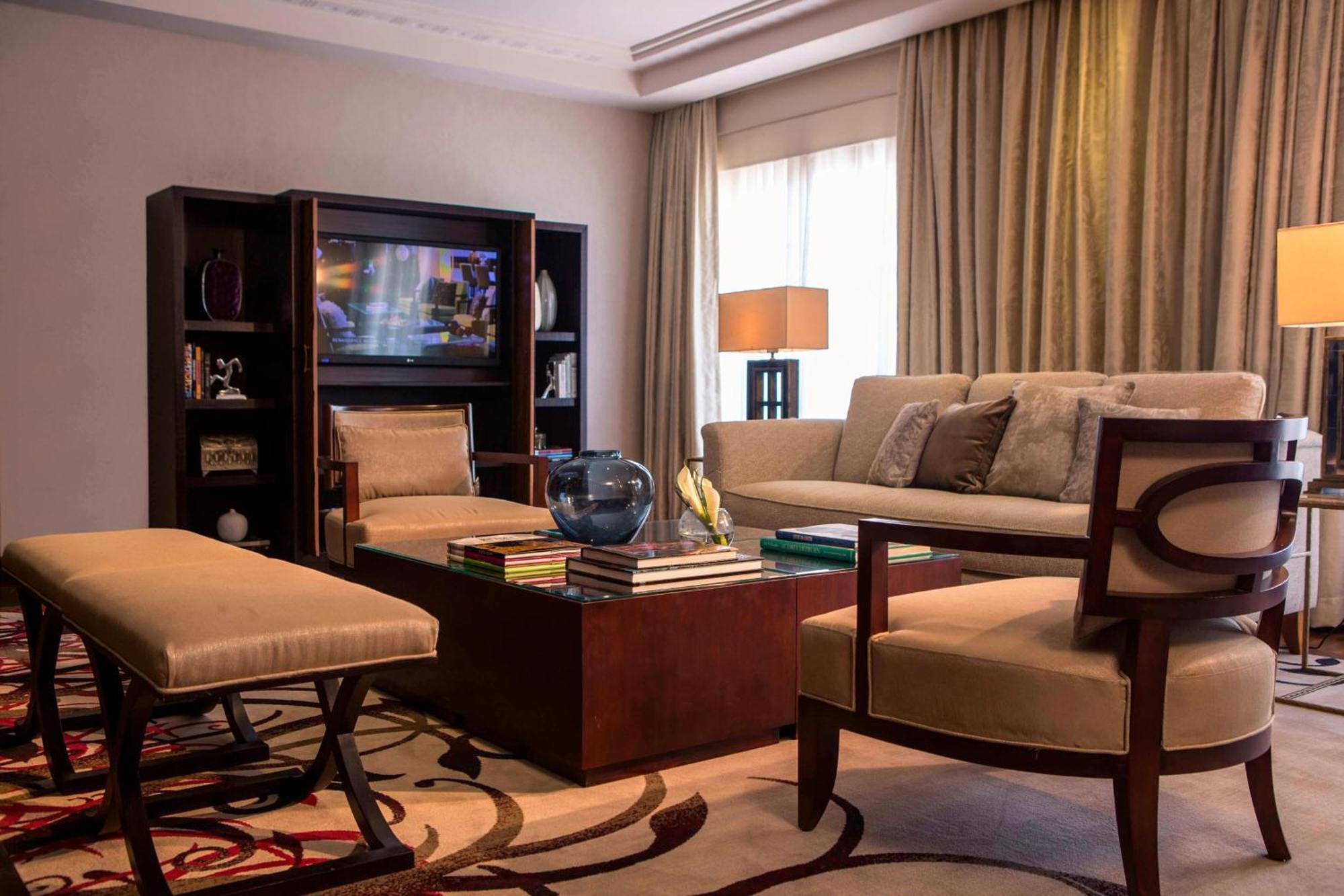 Renaissance Cairo Mirage City Hotel Zewnętrze zdjęcie Living room